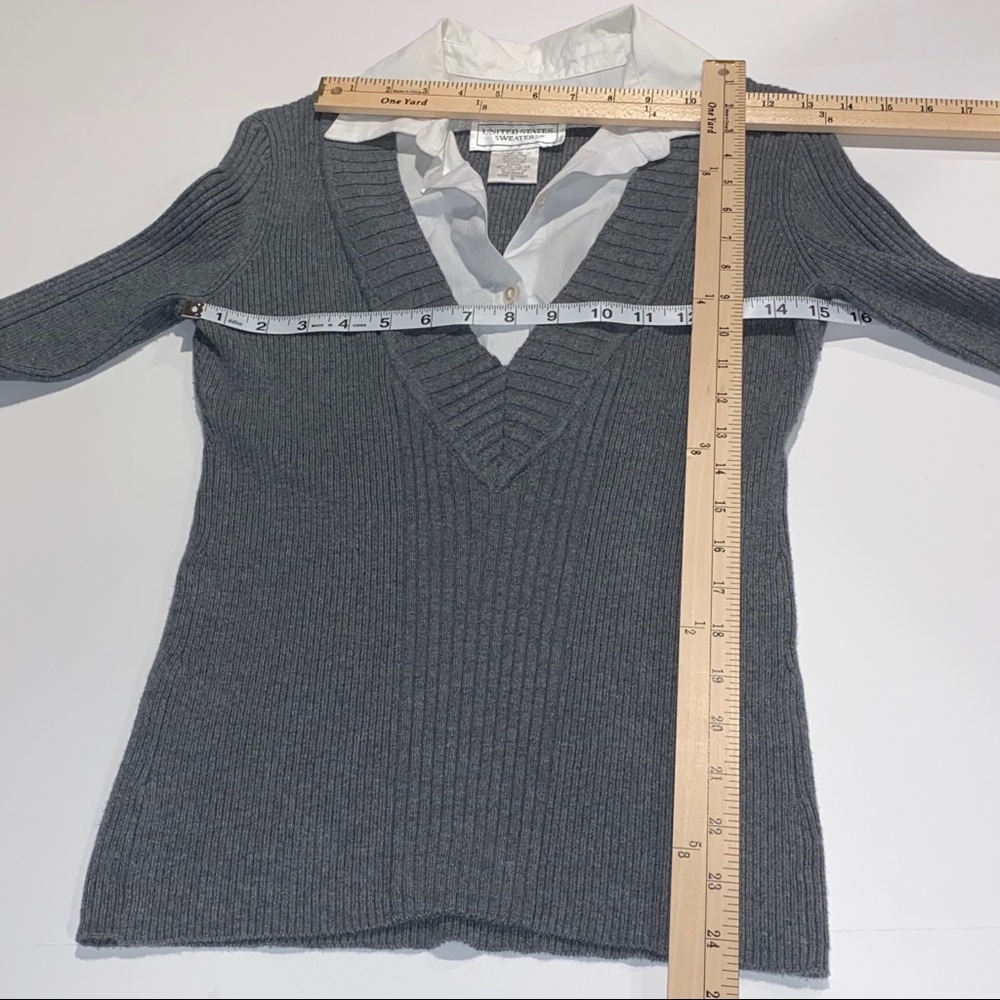 United States Sweaters Gray Layered Sweater.   043 - Picture 4 of 4